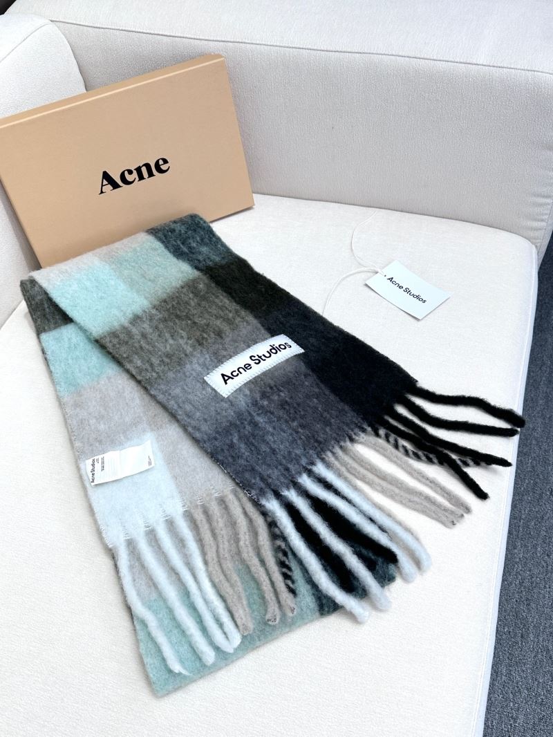 Acne Scarf